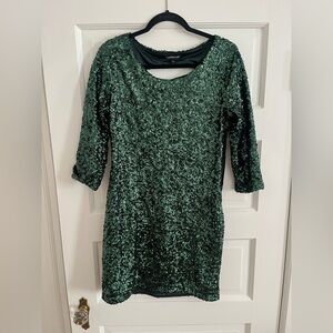 Emerald Sequin 3/4 Sleeve Dress